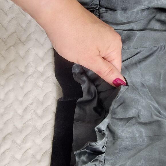 J. CREW Ecole Velvet Blazer Black Hook Eye Close Size 12 P EUC‎ - Picture 11 of 16